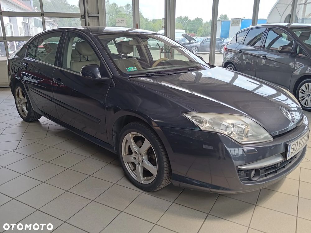 Renault Laguna 2.0 dCi GT - 2