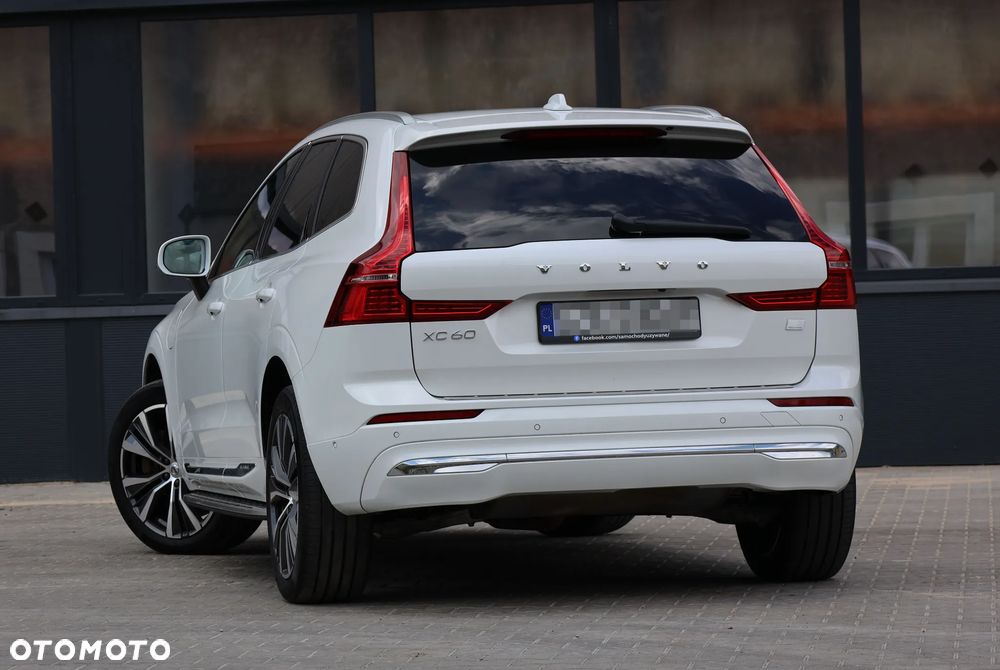 Volvo XC 60 T6 AWD Plug-In Hybrid Inscription - 4
