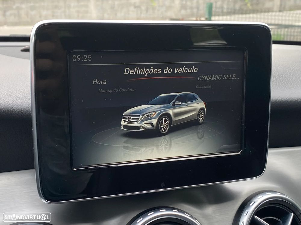 Mercedes-Benz GLA 220 d 4Matic 7G-DCT AMG Line - 8