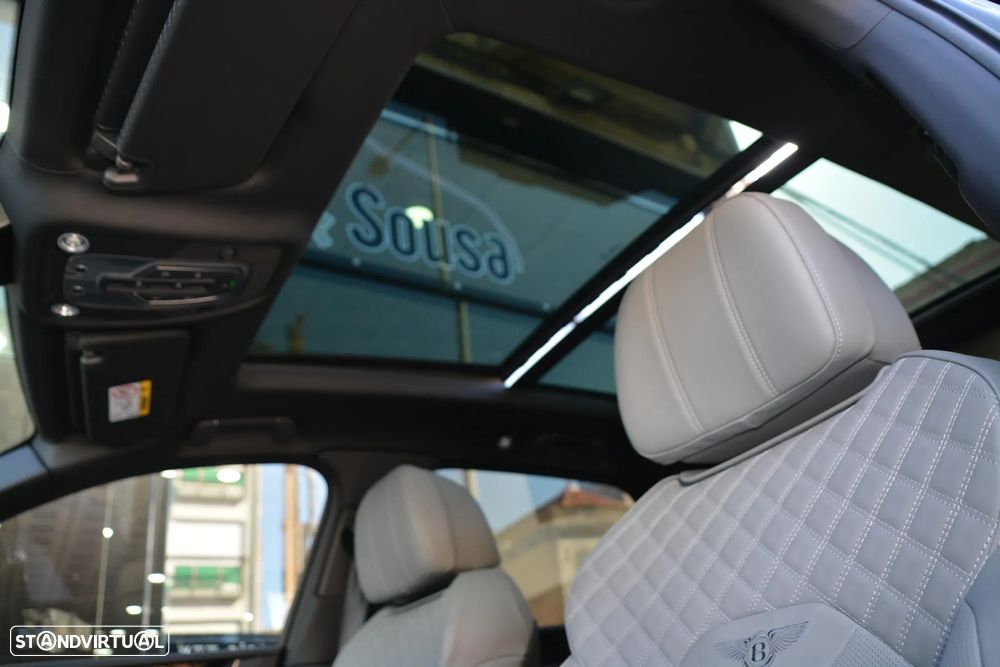 Bentley Bentayga Hybrid - 47