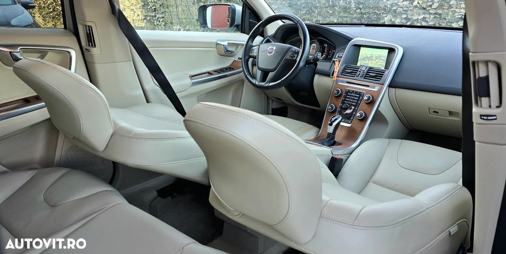 Volvo XC 60 D4 AWD Geartronic Kinetic - 14