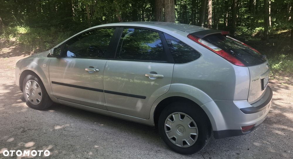 Ford Focus - 2
