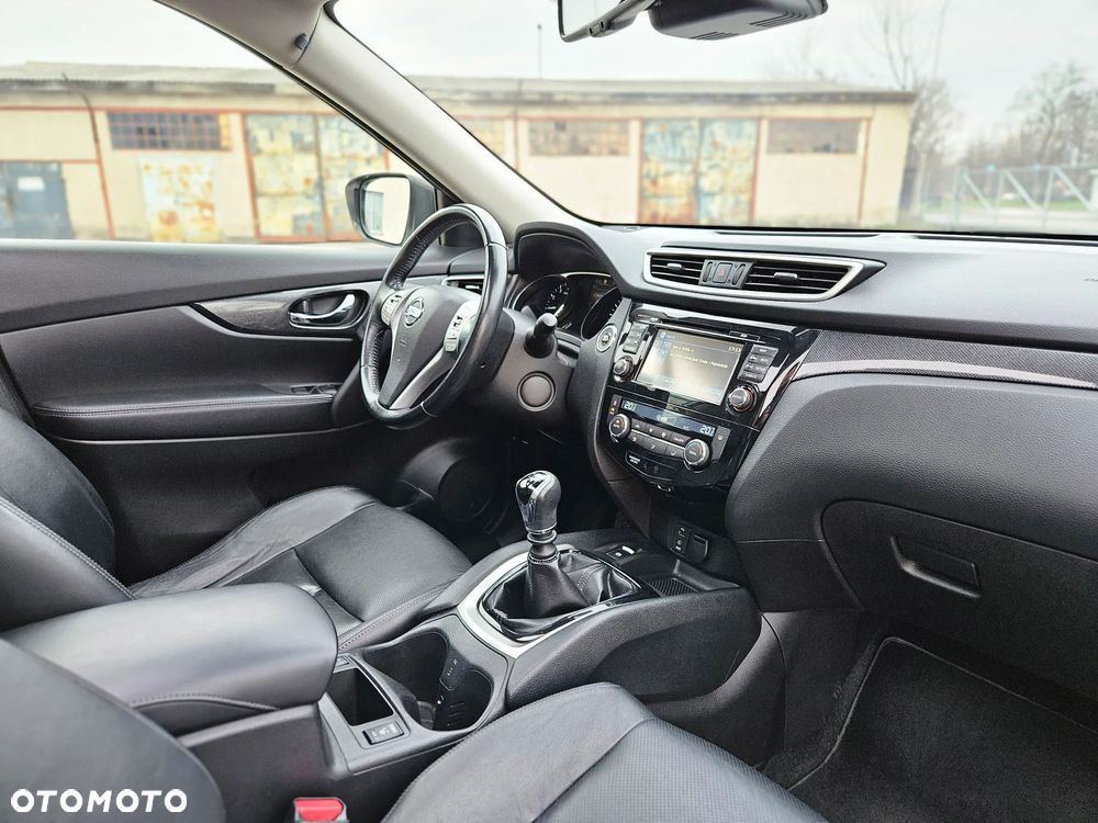 Nissan X-Trail 1.6 DIG-T Tekna 2WD - 33