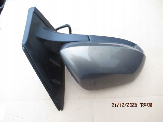 lusterko prawe toyota yaris iv 20- 8 pin eur - 1