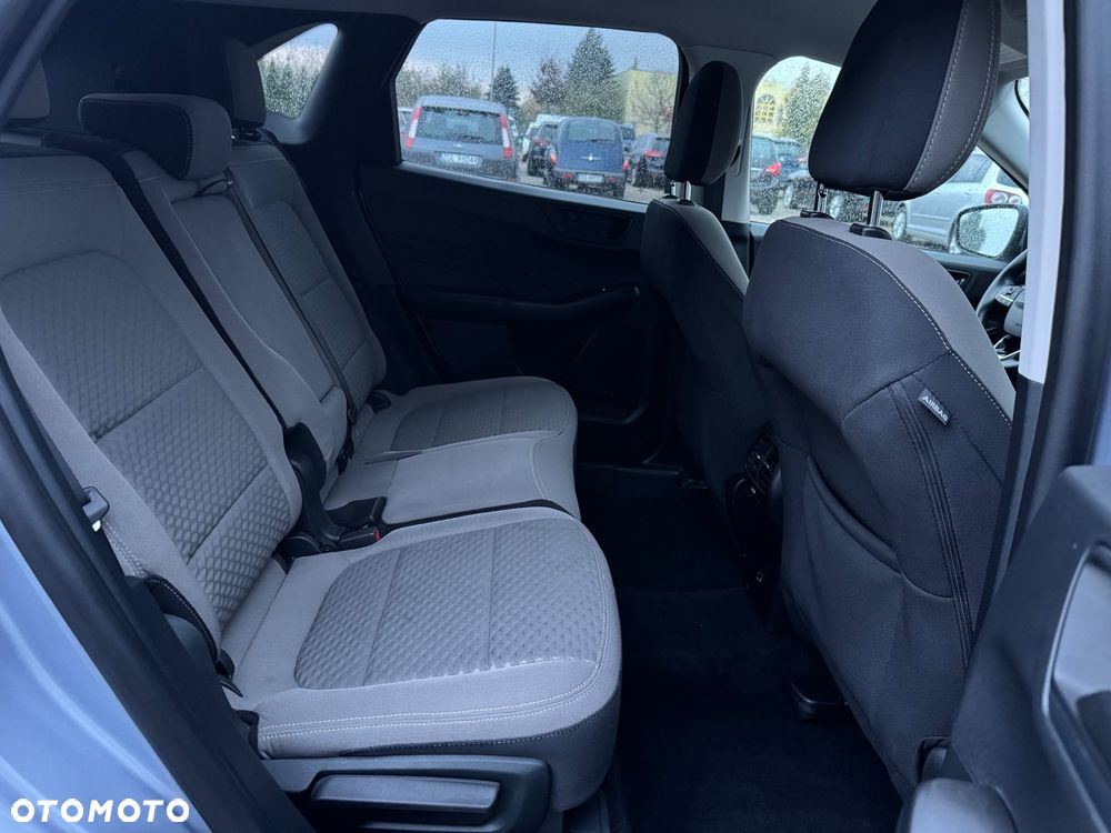 Ford Kuga 2.5 Duratec PHEV COOL&CONNECT - 32