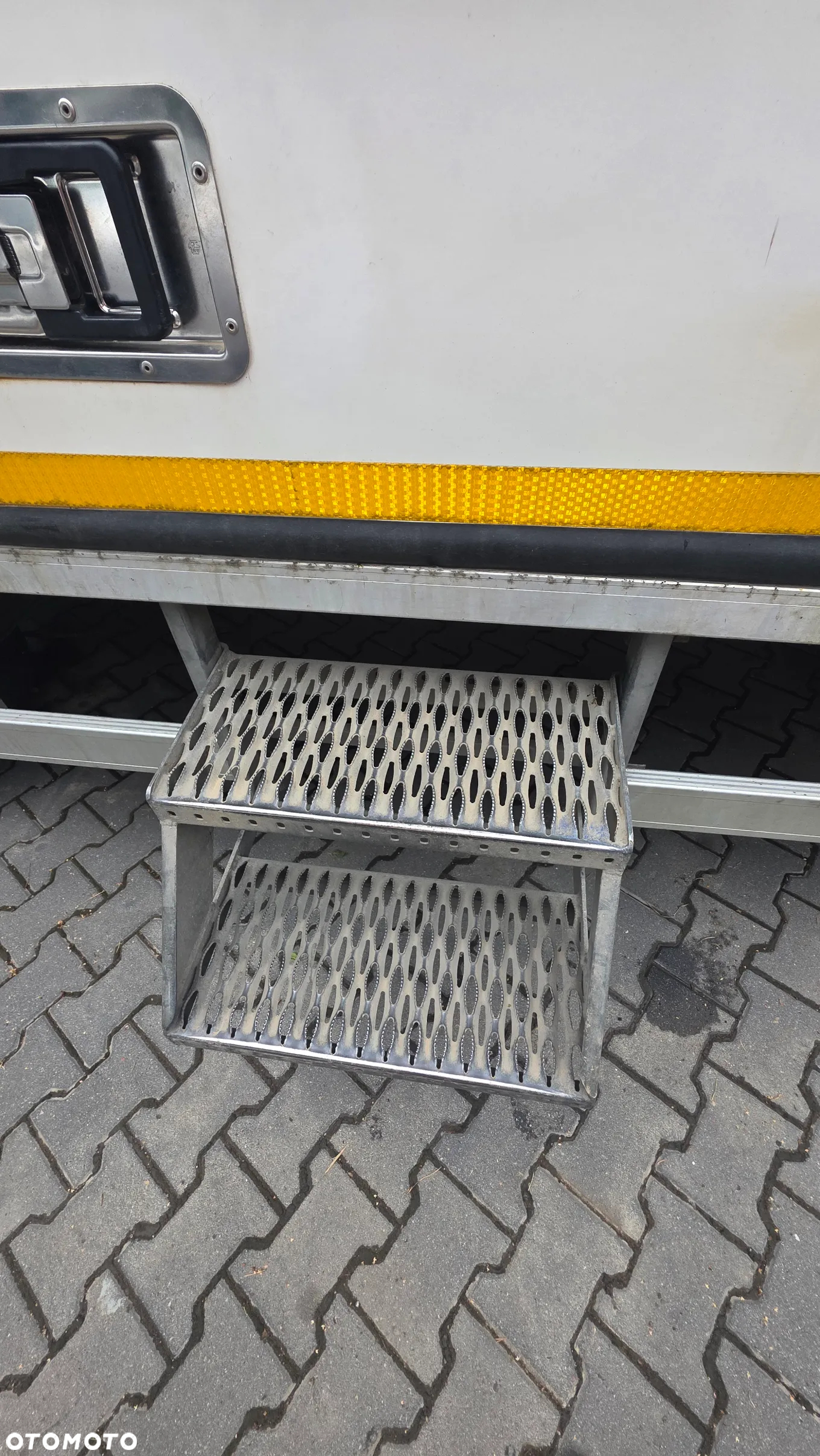 Iveco 35C13 - 14