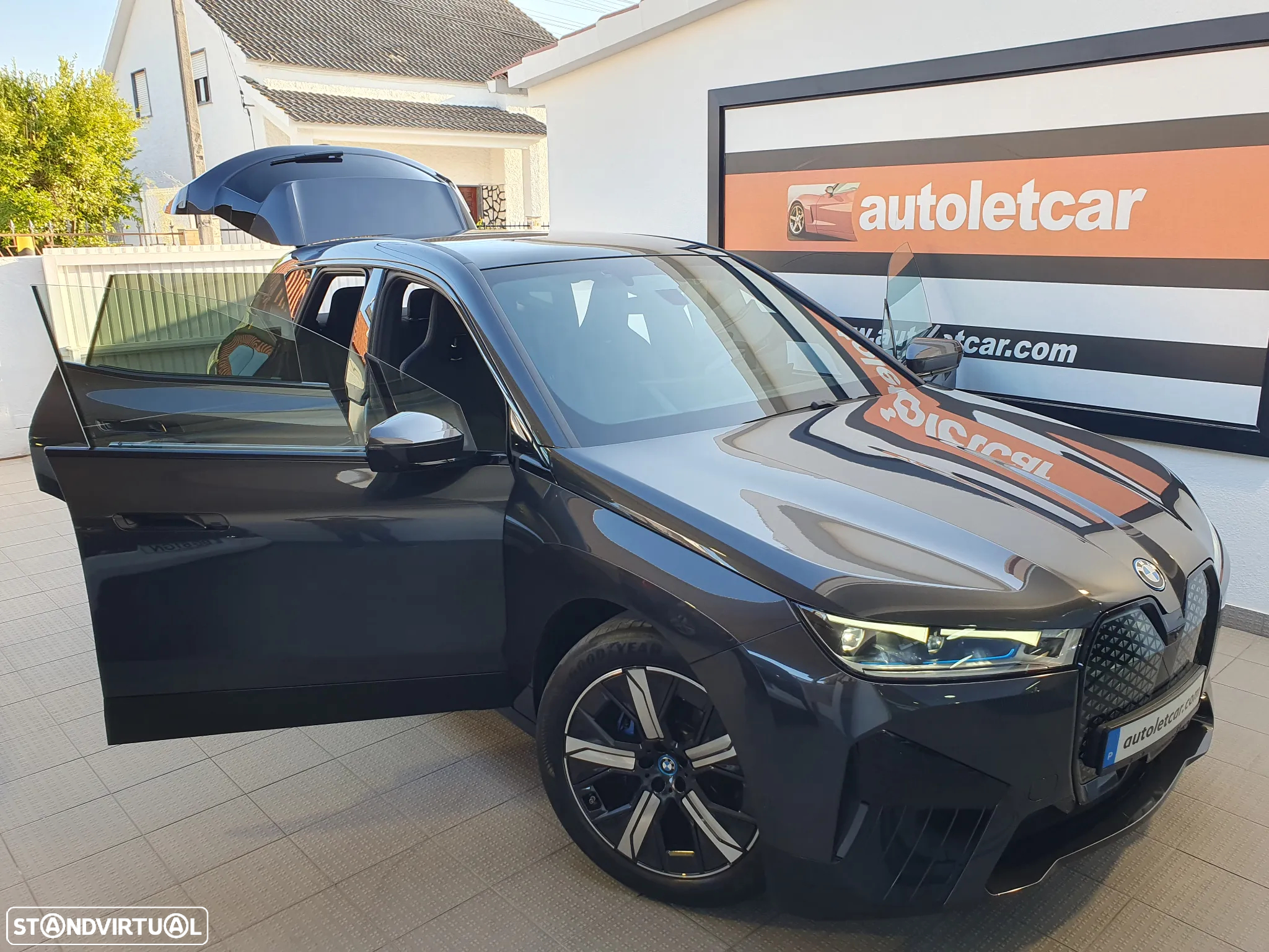 BMW iX xDrive 40 Pack Desportivo - 27