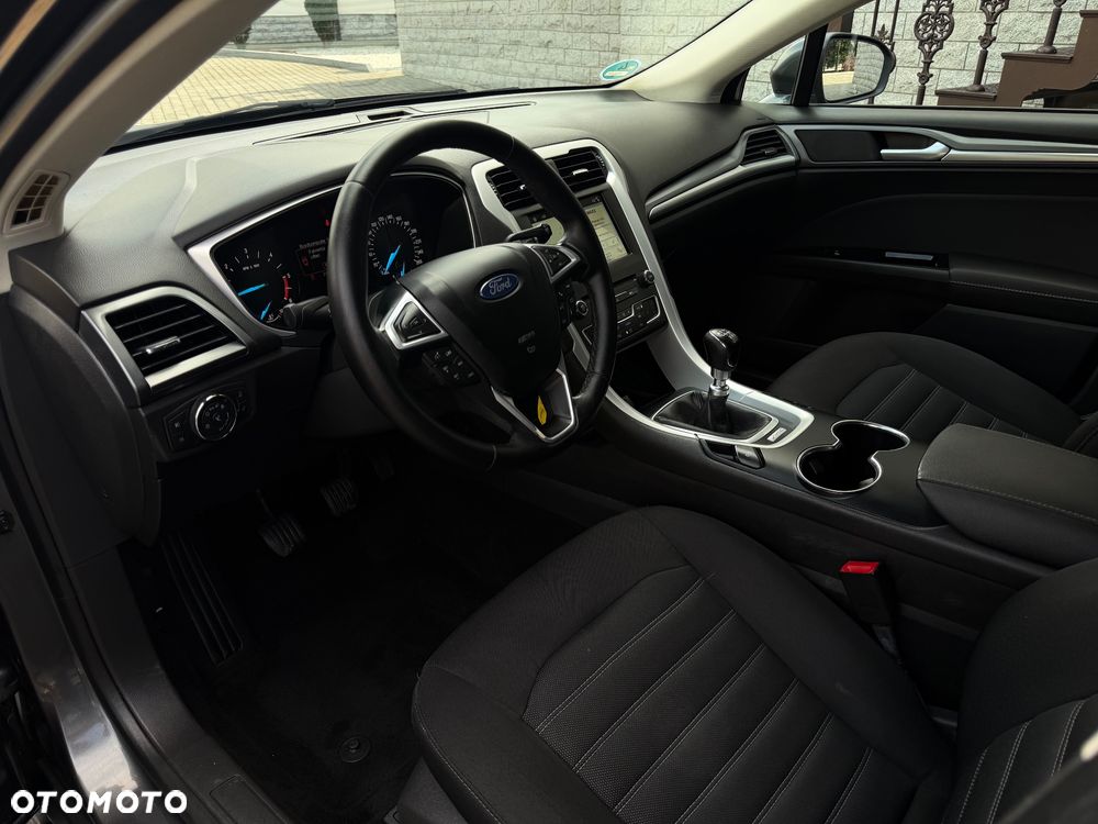Ford Mondeo 2.0 TDCi STart-Stopp Titanium - 19