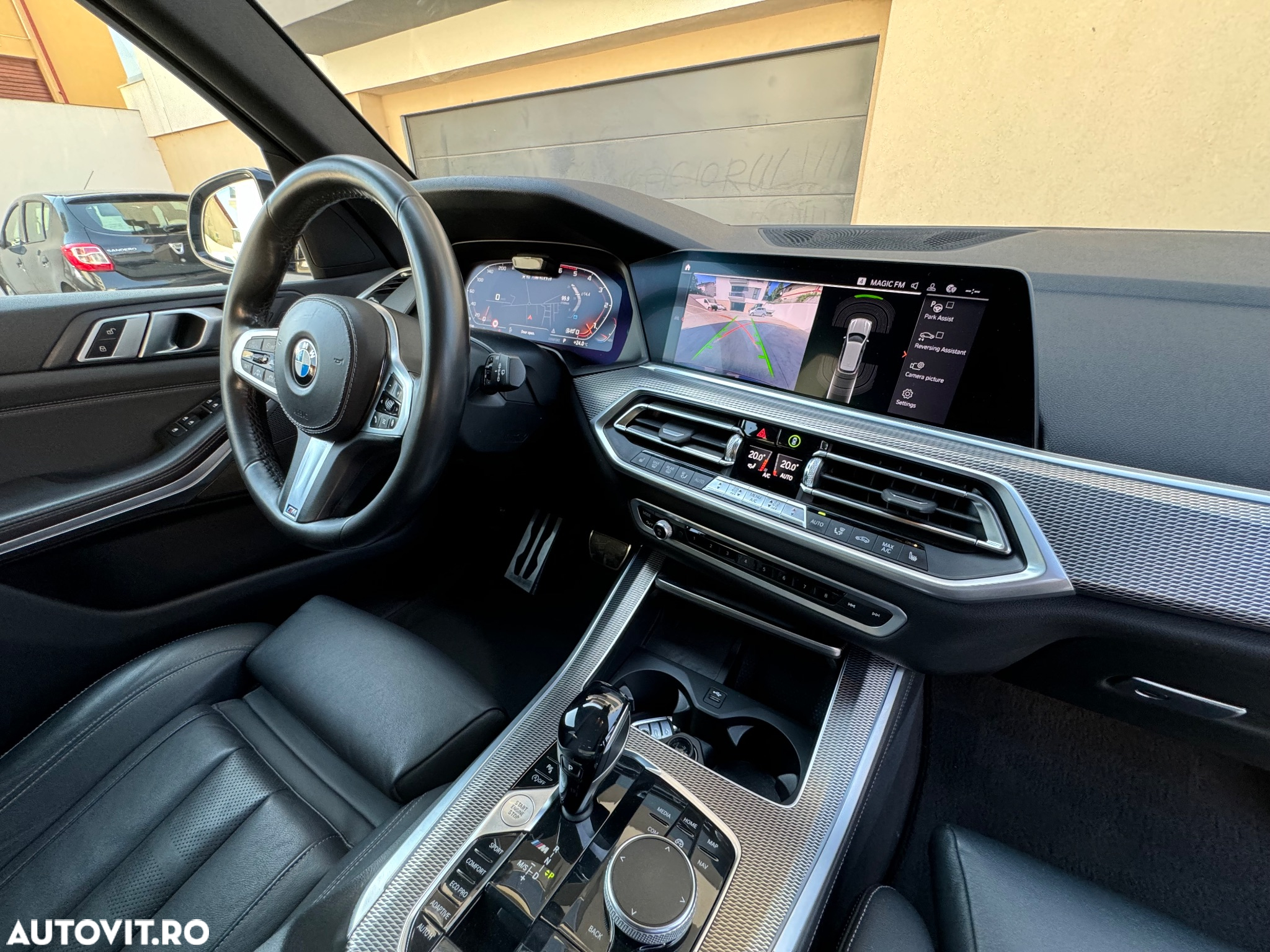 BMW X5 M M50d - 28