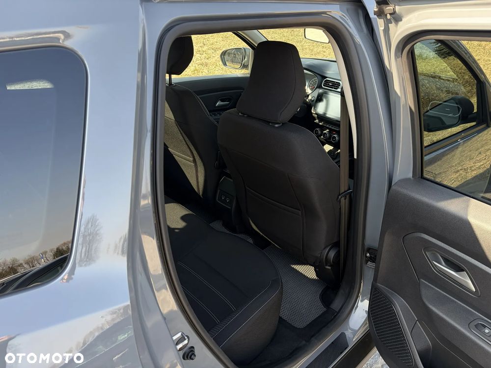 Dacia Duster 1.0 TCe Journey - 27