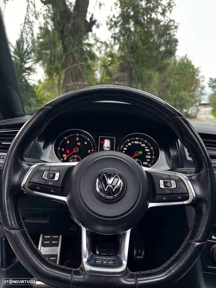 VW Golf 2.0 TDI GTD DSG - 17
