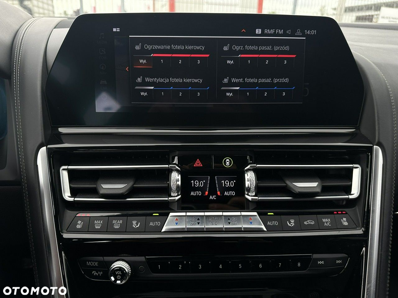 BMW Seria 8 - 8