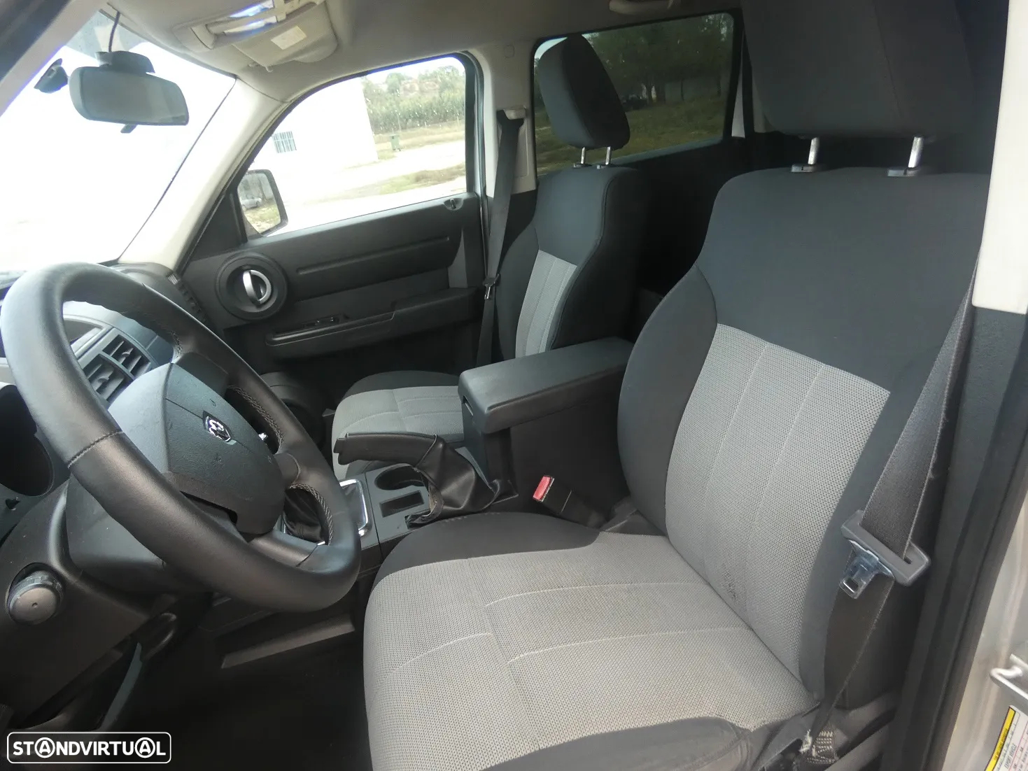 Dodge Nitro 2.8 CRD DPF SE 2WD - 10