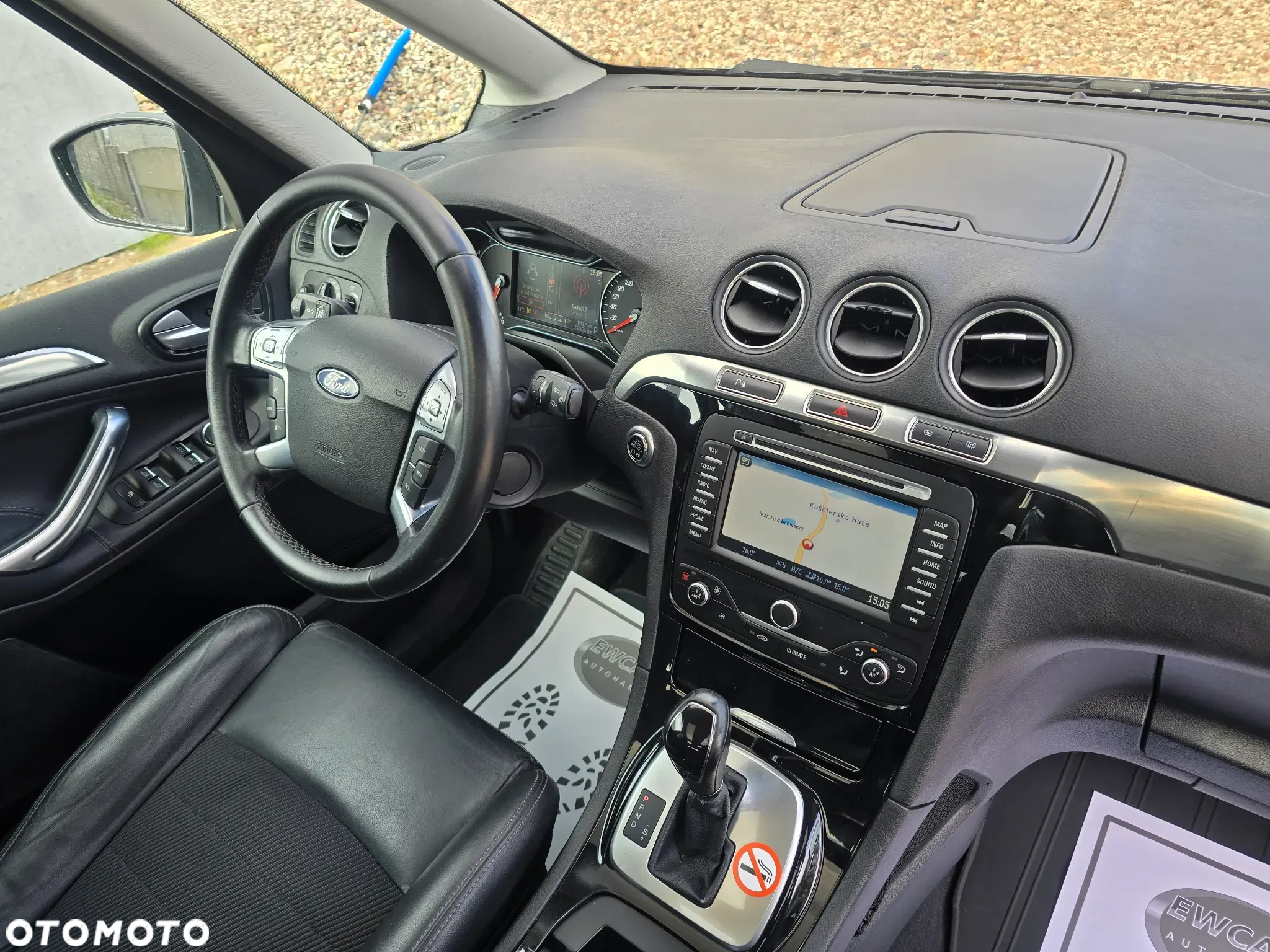 Ford Galaxy 2.0 TDCi DPF Titanium - 12