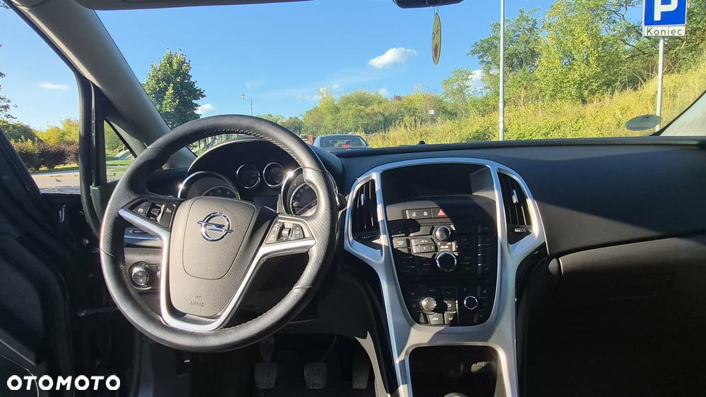 Opel Astra 1.4 T Cosmo - 5