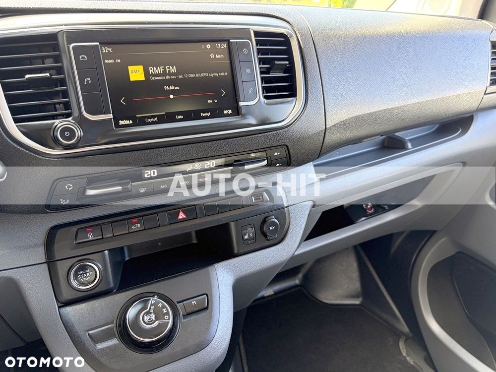 Opel Vivaro - 8