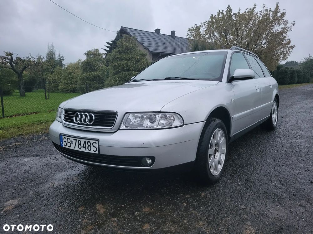 Audi A4 - 1