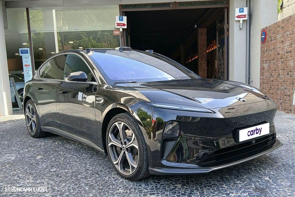 NIO ET5