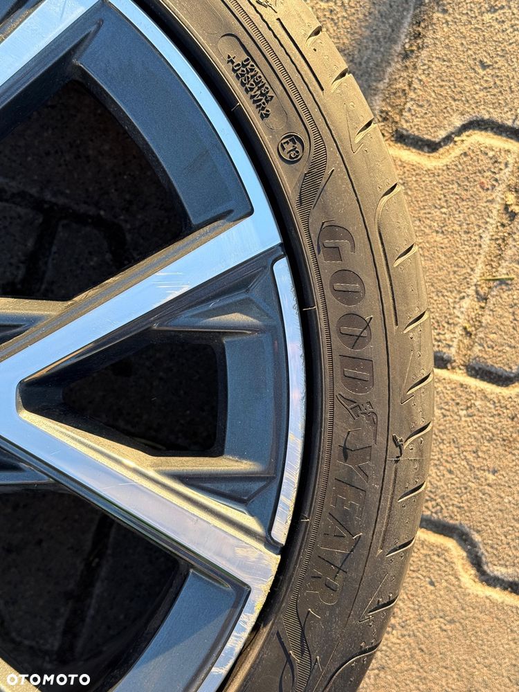 Oryginalny komplet kół bmw 18 - 8
