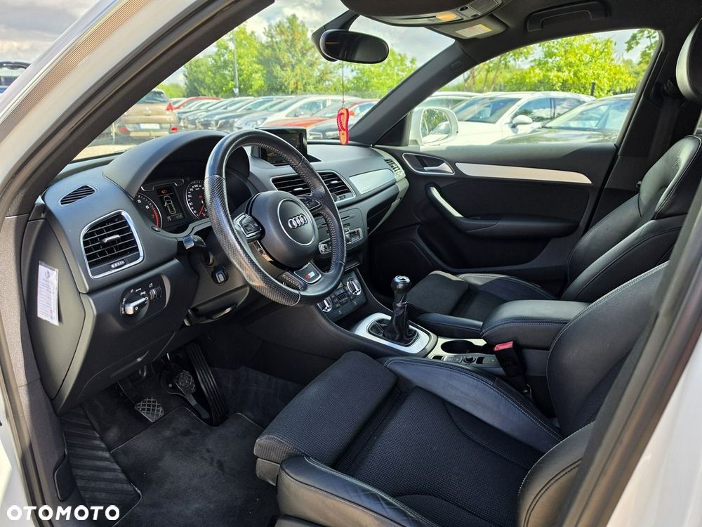 Audi Q3 2.0 TFSI Quattro - 29