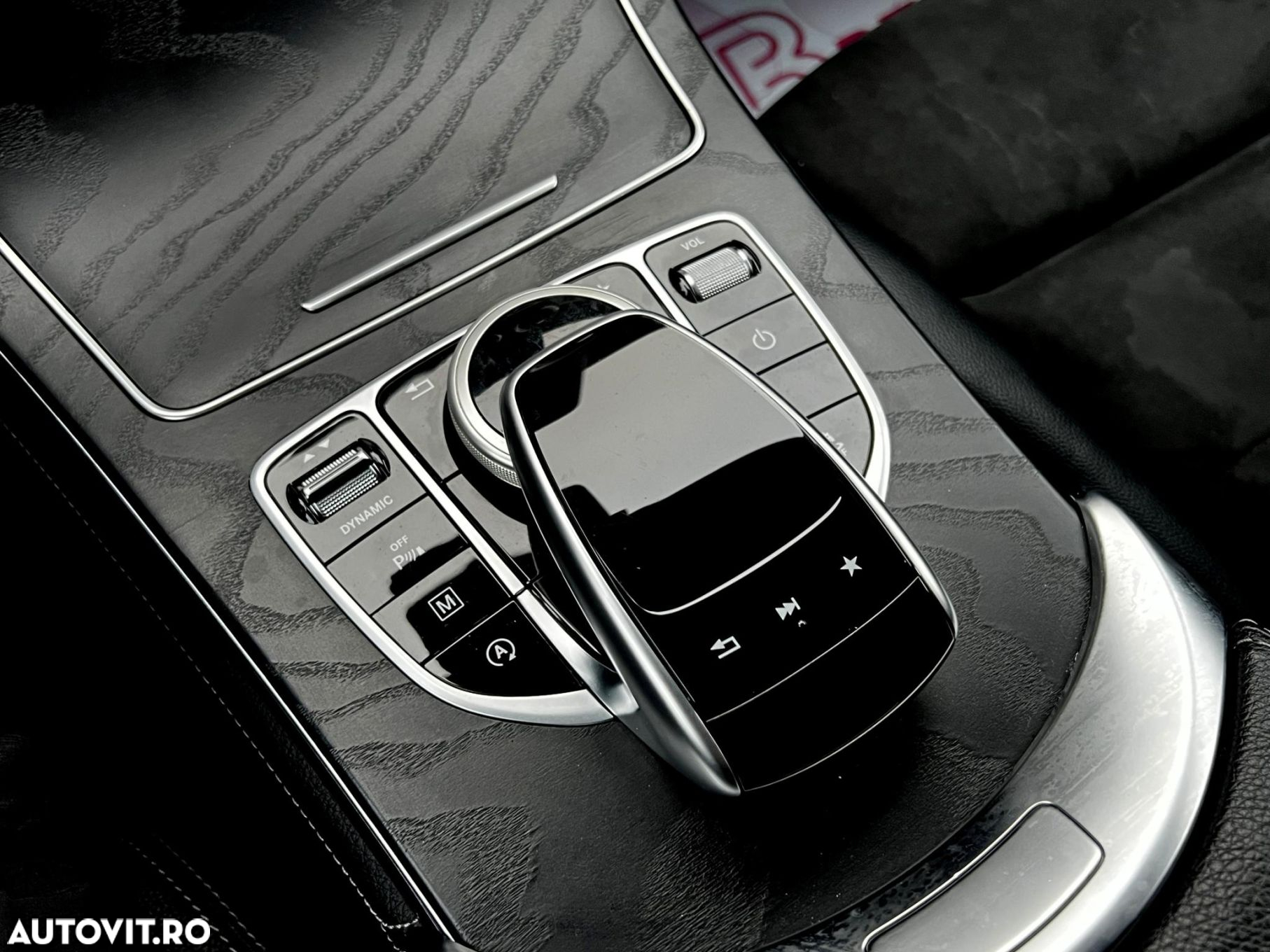 Mercedes-Benz GLC - 16