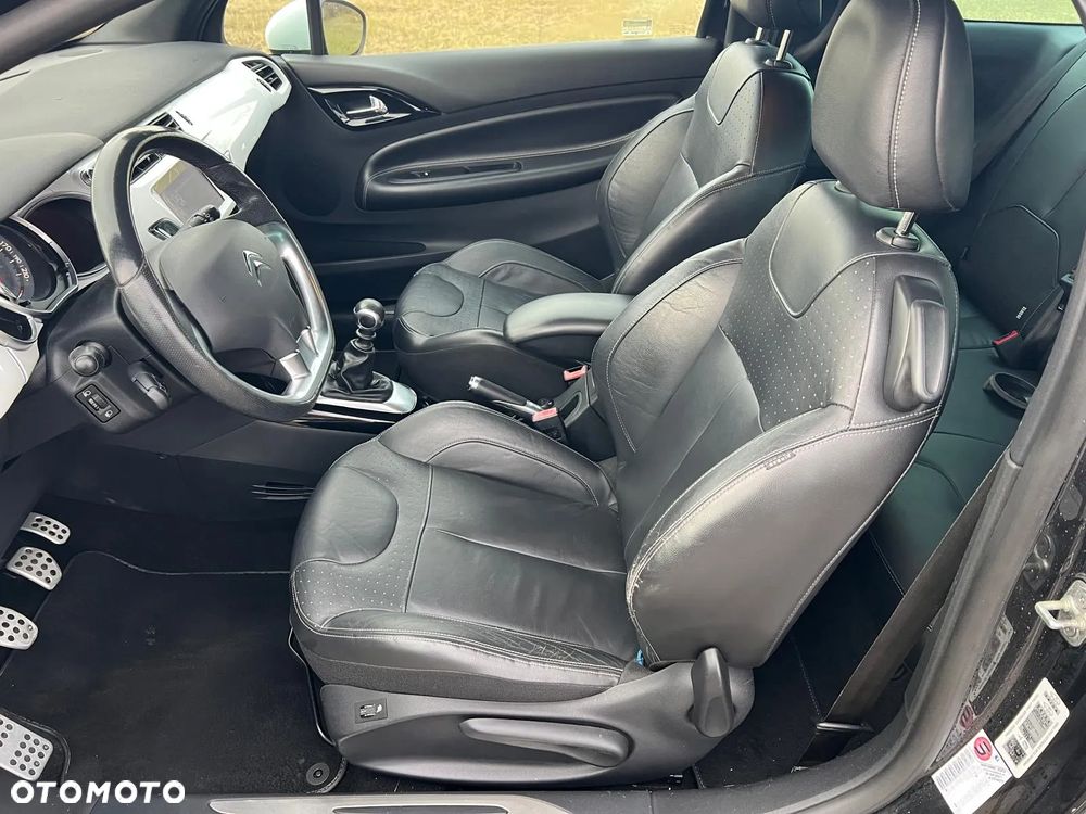 Citroën DS3 THP 155 Ultra-Prestige - 11