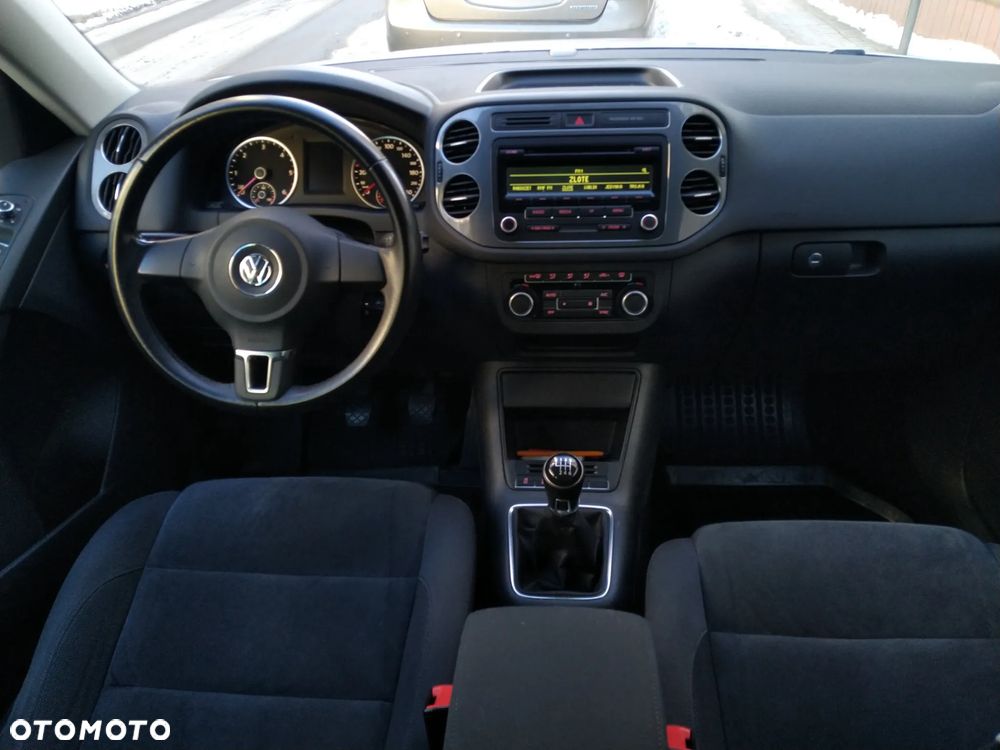 Volkswagen Tiguan - 23