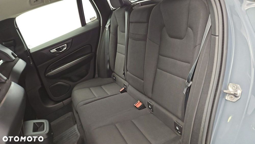 Volvo V60 B3 B Momentum Pro - 21