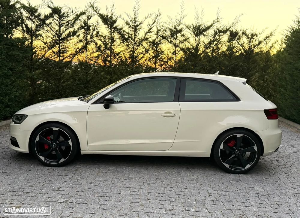 Audi A3 1.6 TDI S line Sport Pack - 3