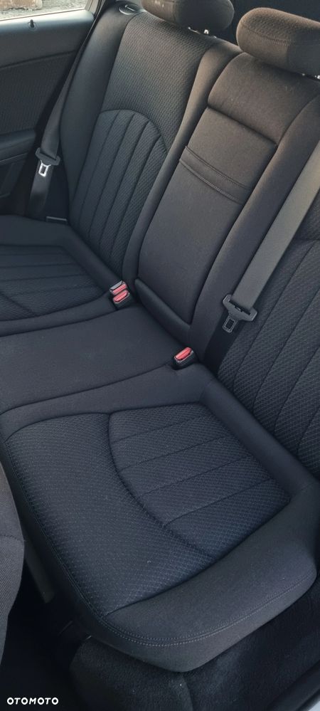 Mercedes-Benz Klasa E 200 Kompressor Automatik Elegance BusinessEDITION - 14