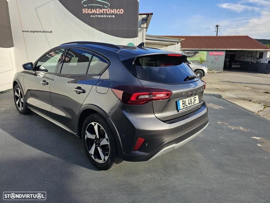 Ford Focus - 12