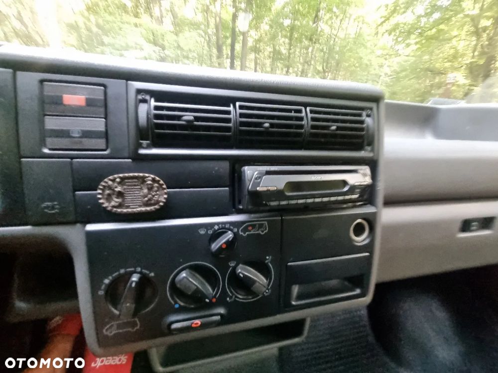 Volkswagen Transporter T4 TDI - 19