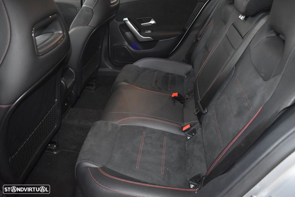 Mercedes-Benz CLA 250 - 55