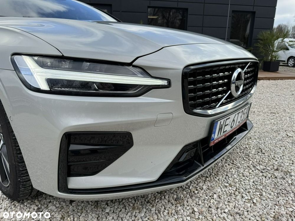 Volvo S60 B4 B R-Design - 33