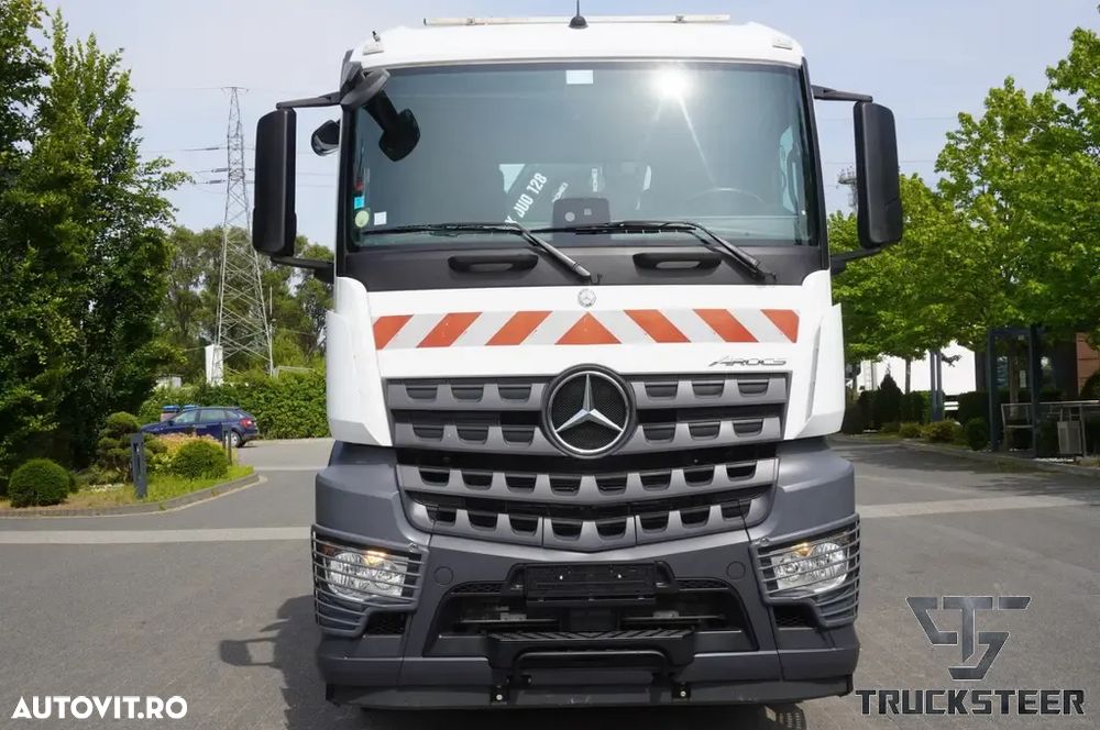 Mercedes-Benz Arocs 1833 - 9