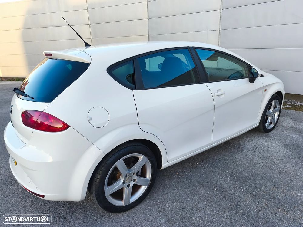 SEAT Leon 1.6 TDI E.Style by Sport - 6
