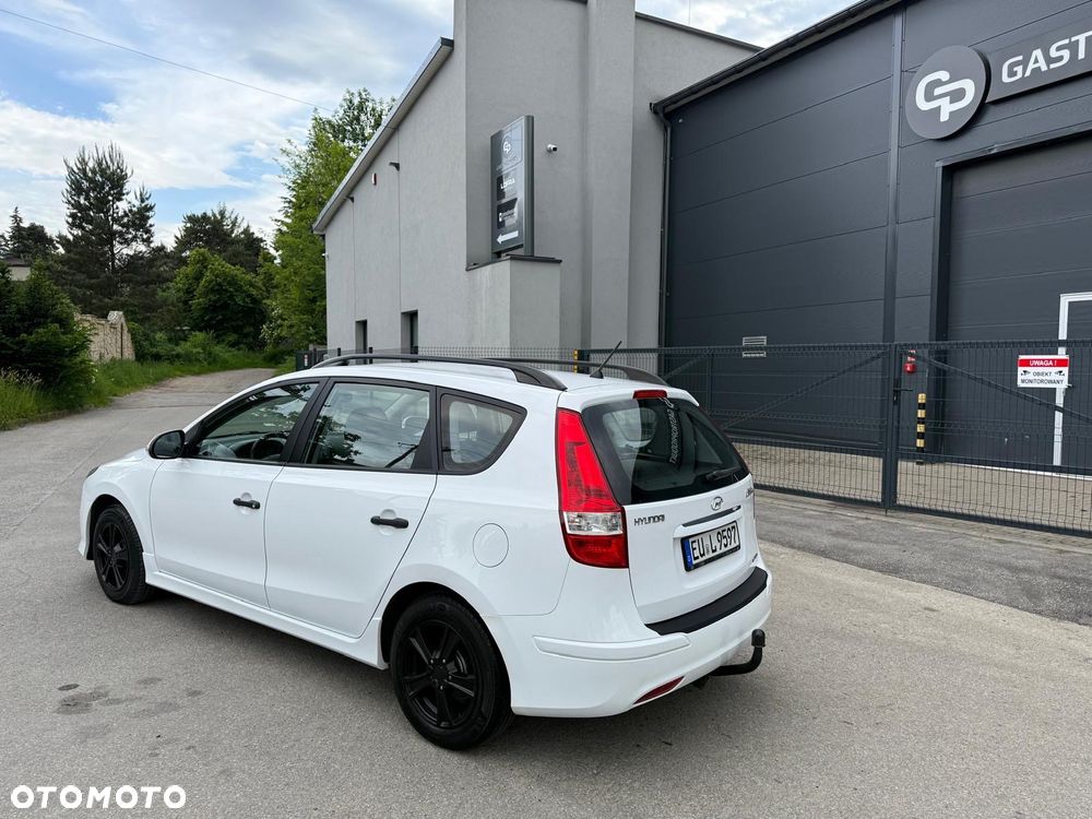 Hyundai i30 1.6 CRDi Base + EU5 - 4