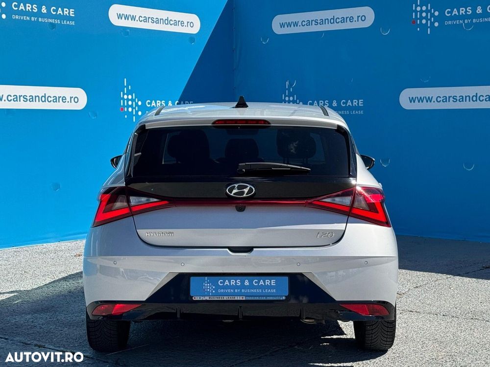 Hyundai i20 - 10