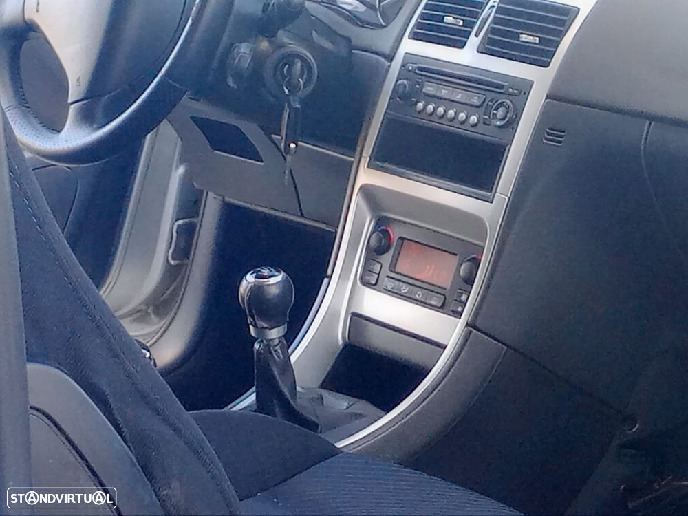 Peugeot 307 1.4 16V Premium - 2