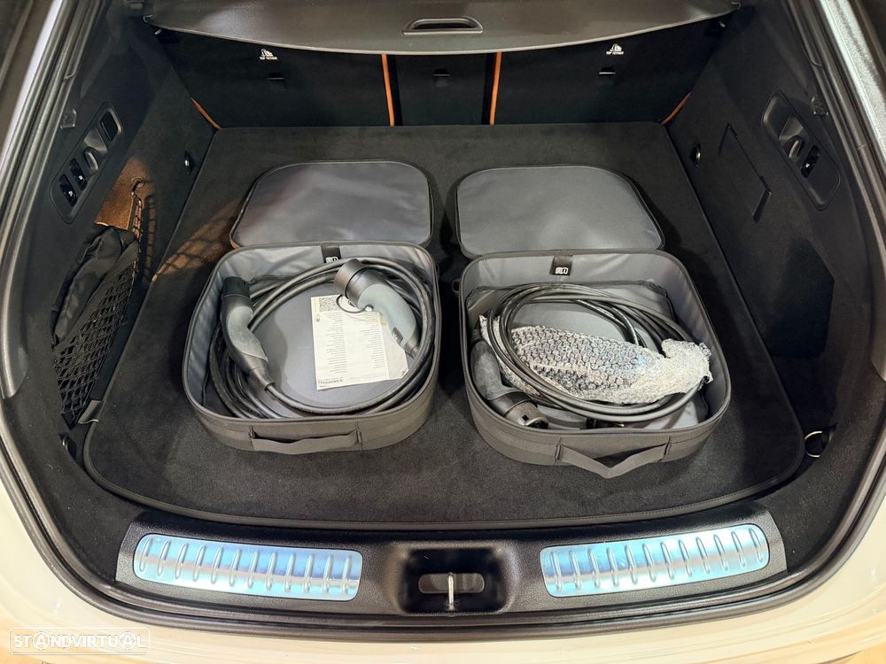 Mercedes-Benz GLC 300 de Coupe 4Matic - 16