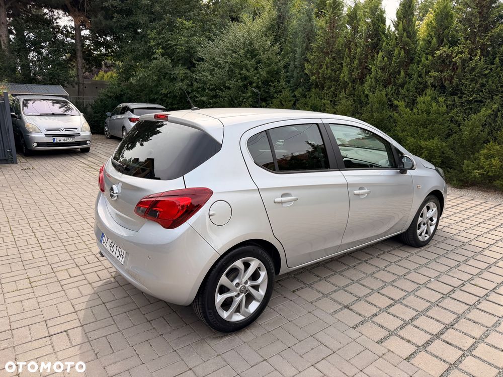 Opel Corsa 1.4 16V Cosmo - 5