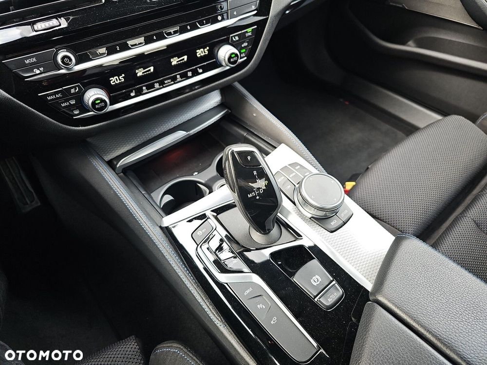 BMW Seria 5 - 15