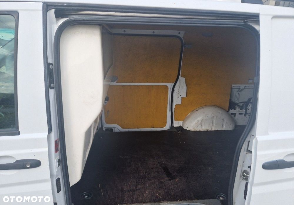 Mercedes-Benz Vito - 11