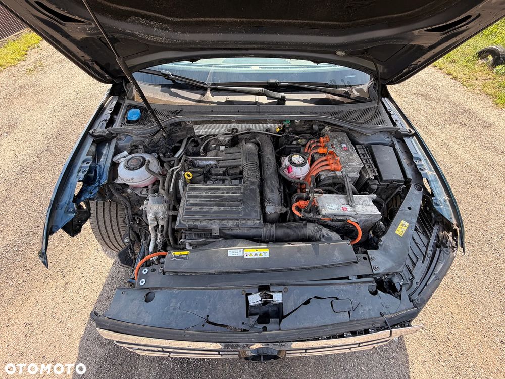 Volkswagen Passat 1.4 TSI Plug-In Hybrid GTE DSG - 13