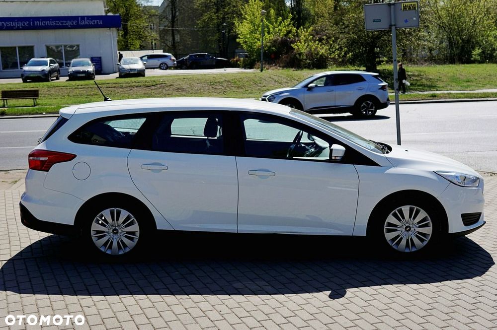 Ford Focus 1.5 EcoBoost Start-Stopp-System ACTIVE - 4