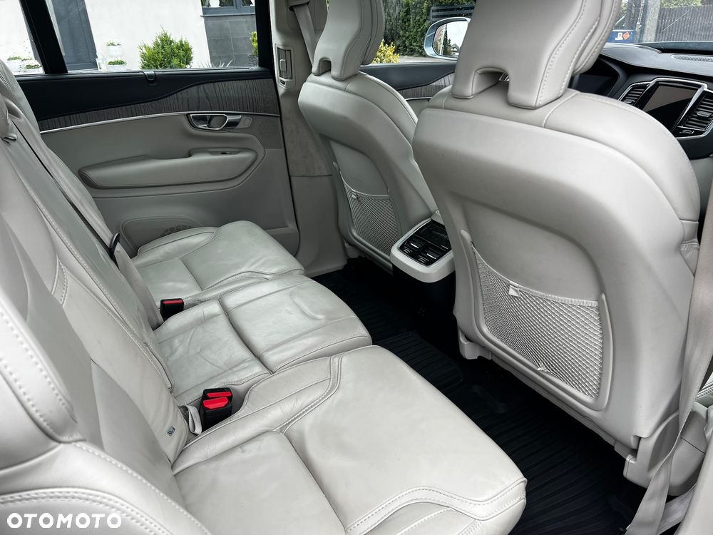 Volvo XC 90 B5 D AWD Plus Bright 7os - 14