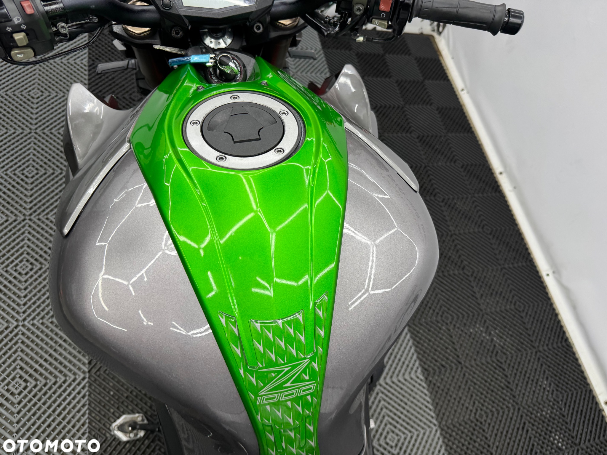 Kawasaki Z - 26