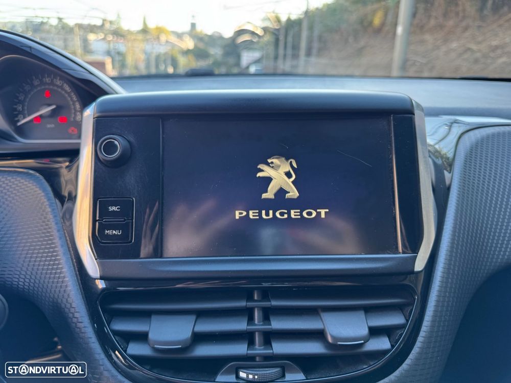 Peugeot 208 1.5 BlueHDi Signature - 16