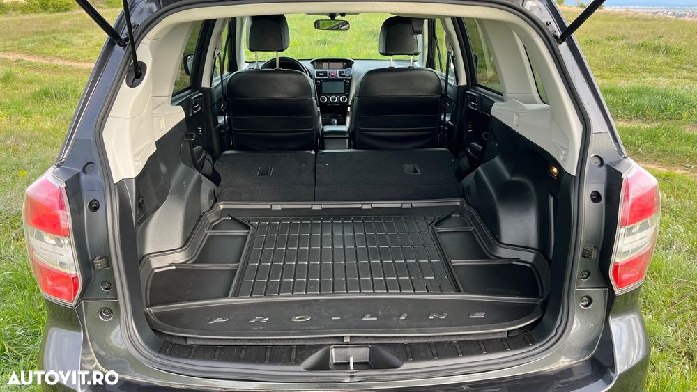 Subaru Forester 2.0D CVT Exclusive - 8