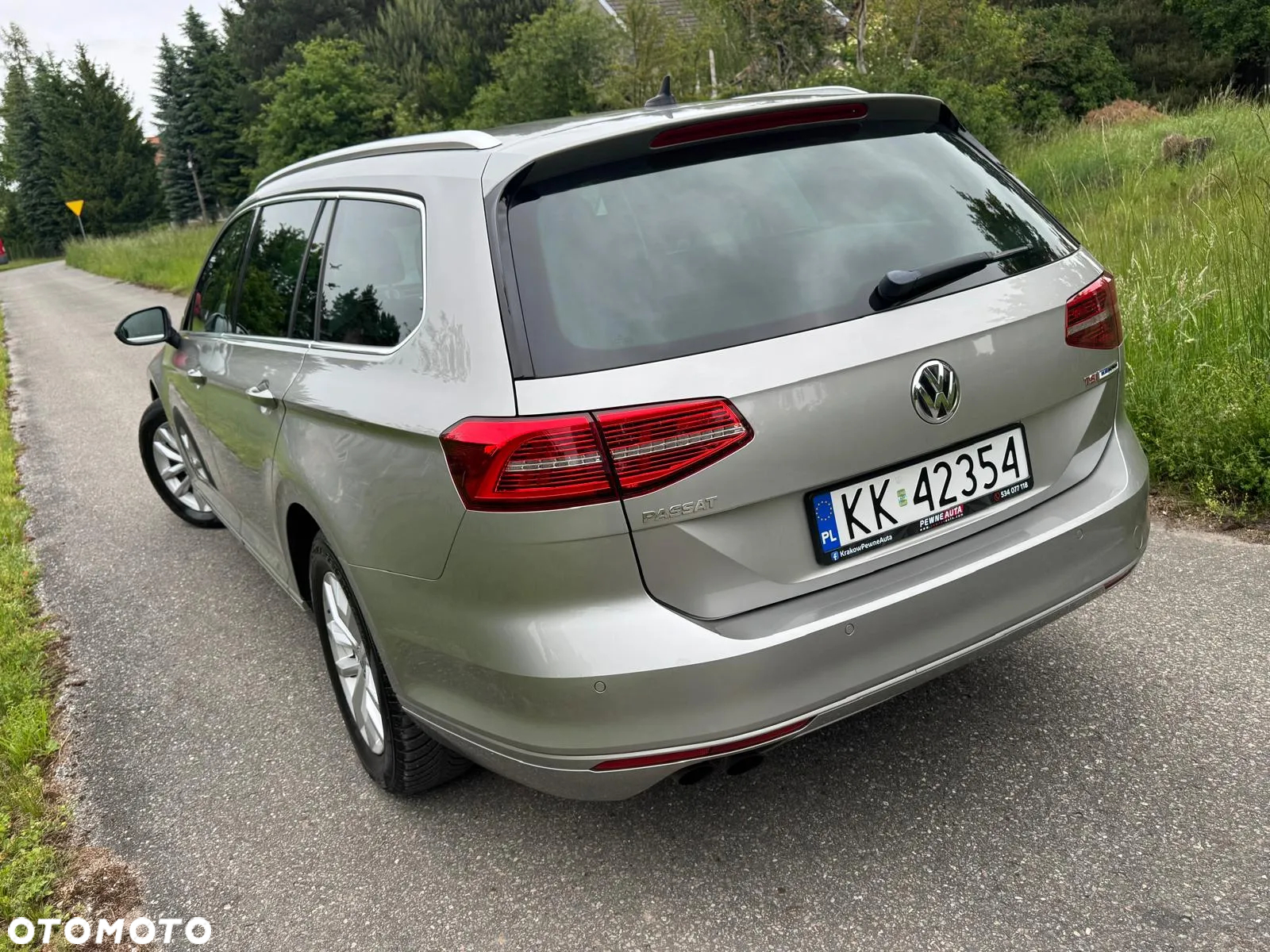 Volkswagen Passat Variant 1.8 TSI (BlueMotion Technology) DSG Comfortline - 6